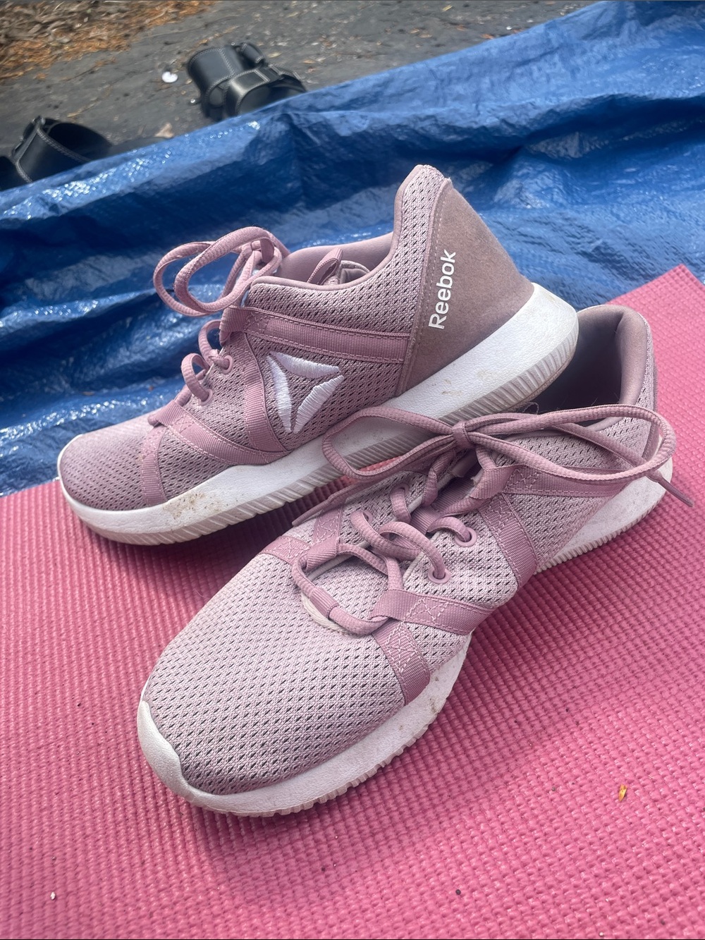 Reebok Purple White Athletic Running Shoes Size 9 Women’s